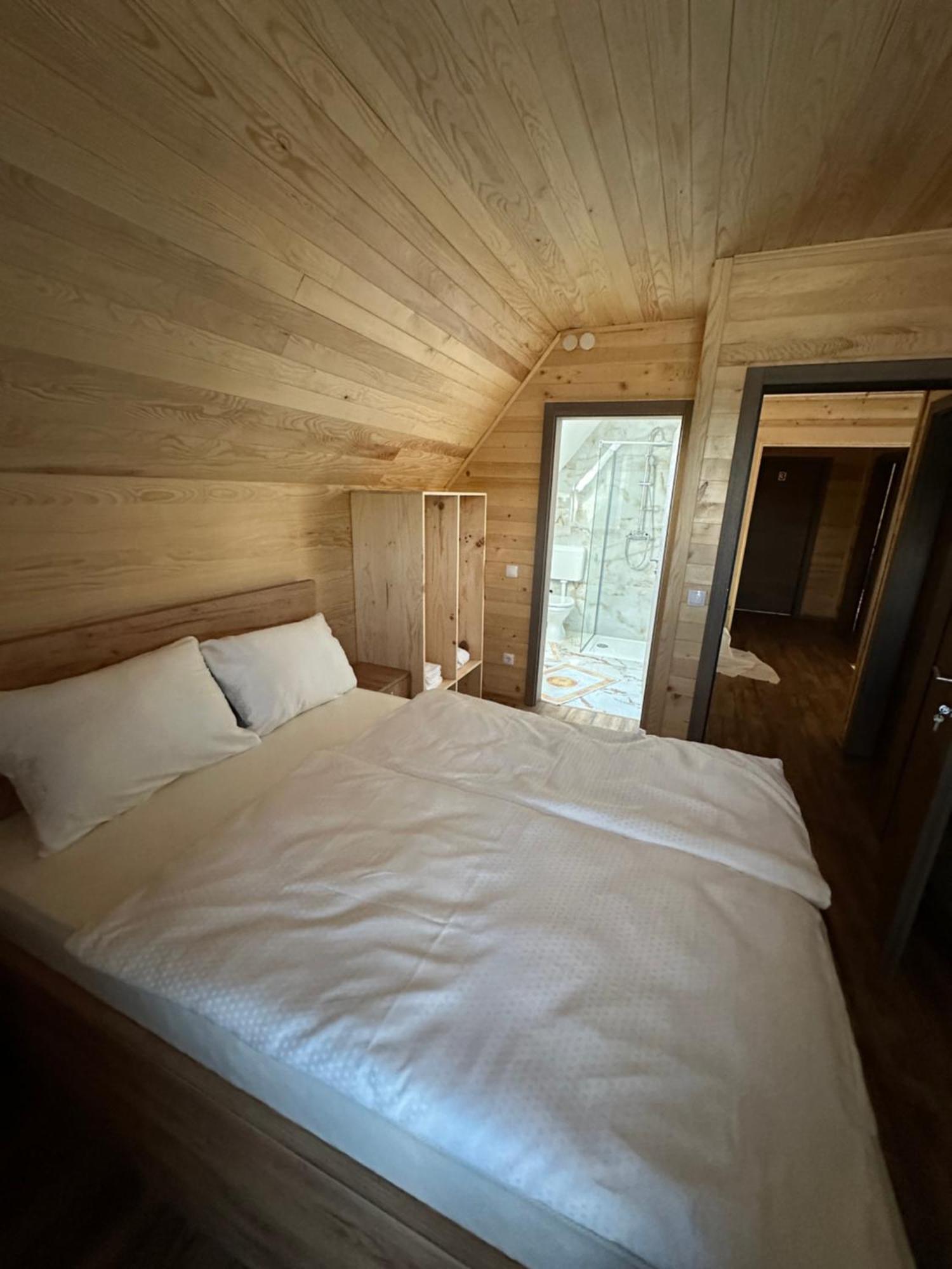 Bungalow House - 5 Rooms Zolaci Exterior foto